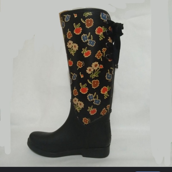 NWOT Coach TRISTEE Black & Multicolor Floral Rainboots RARE WOMAN - Picture 1 of 8